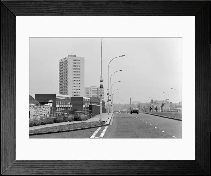 Framed Print : Ladywood, Birmingham, 13th August 1977. By-election, to be held on 18th August 1977 Framed Print : Ladywood, Birmingham, 13th August 1977. By-election, to be held on 18th August 1977