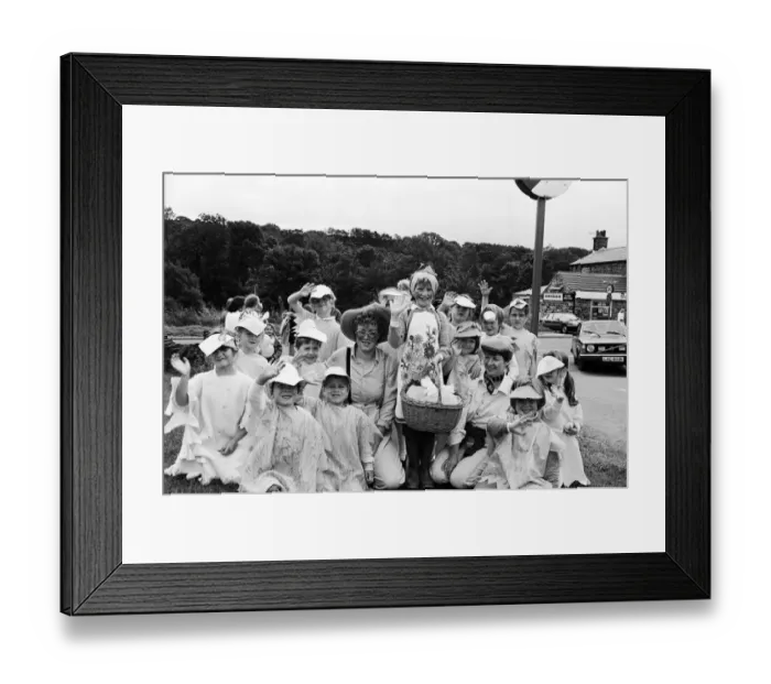 Framed Print : Enjoying the fun of Denby Dale Carnival is farmers wife Framed Print : Enjoying the fun of Denby Dale Carnival is farmers wife