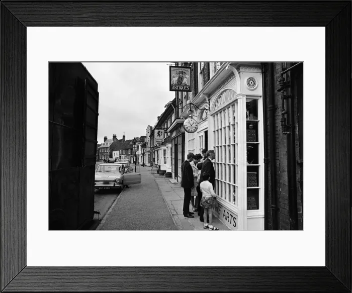 Framed Print : Bedford Street, Woburn Village, Bedfordshire. 24th July 1968 Framed Print : Bedford Street, Woburn Village, Bedfordshire. 24th July 1968