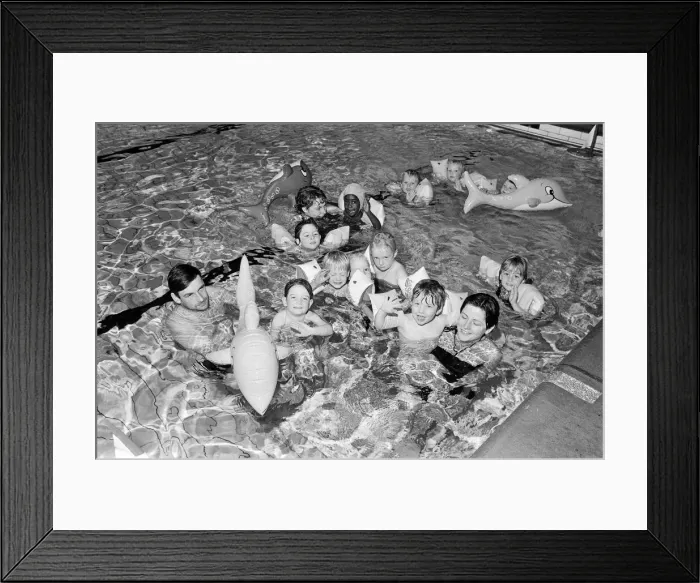 Framed Print : Having a splashing time! These young swimmers took part in a water confidence course for Framed Print : Having a splashing time! These young swimmers took part in a water confidence course for