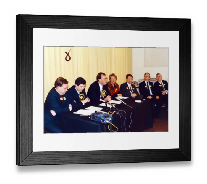 Framed Print : Scottish National Party, news press conference, 10th December 1990 Framed Print : Scottish National Party, news press conference, 10th December 1990