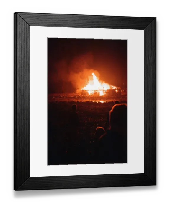 Framed Print : Bonfire Night, Skinningrove, North Yorkshire, England, 5th November 1994
