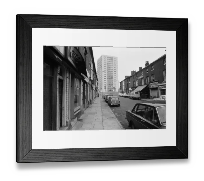 Framed Print : Street Scene, Ladywood, Birmingham, 15th August 1977 Framed Print : Street Scene, Ladywood, Birmingham, 15th August 1977