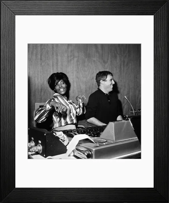 Framed Print : Burt Bacharach and Dionne Warwick recording a song at the Pye studios in London Framed Print : Burt Bacharach and Dionne Warwick recording a song at the Pye studios in London