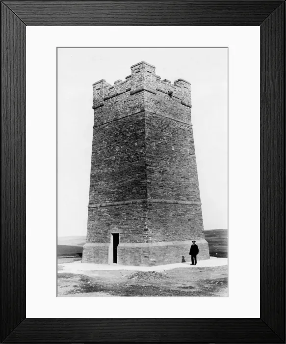 Framed Print : The memorial erected by the people of Orkney in memory of Field Marshal Earl Kitchener Framed Print : The memorial erected by the people of Orkney in memory of Field Marshal Earl Kitchener