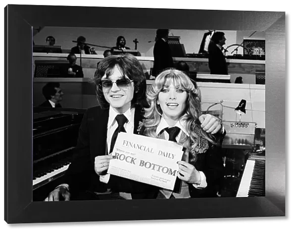 Lynsey de Paul and Mike Moran, winners of Song for Europe with their song