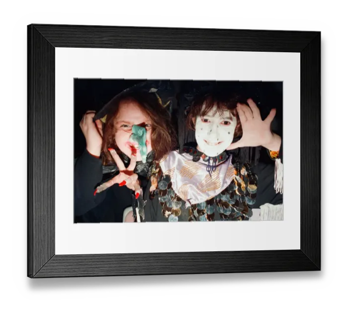 Framed Print : Childrens Halloween party at Willows Centre. October 1994