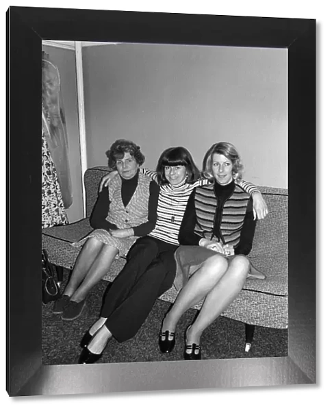 Pam Ayres in her dressing room at the Bristol Hippodrome with her mother and sister