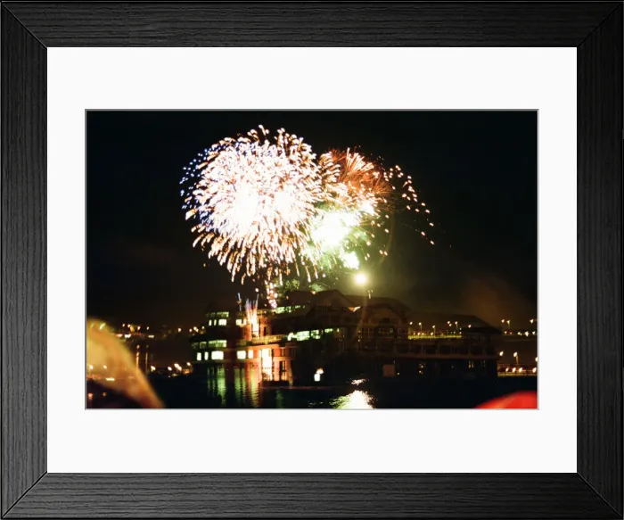 Framed Print : Bonfire Night, Stockton, North Yorkshire, England, 5th November 1992 Framed Print : Bonfire Night, Stockton, North Yorkshire, England, 5th November 1992