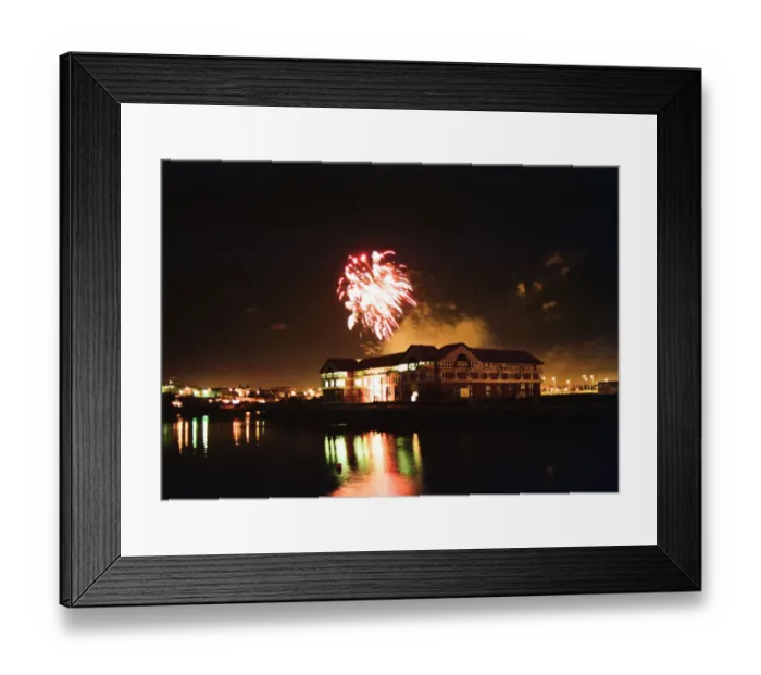 Framed Print : Bonfire Night, Stockton, North Yorkshire, England, 5th November 1992 Framed Print : Bonfire Night, Stockton, North Yorkshire, England, 5th November 1992