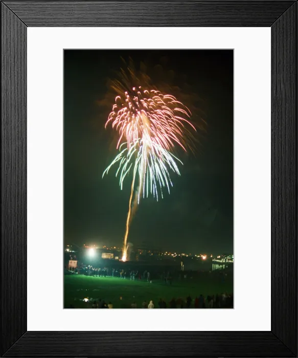 Framed Print : Bonfire Night Fireworks Display, Stockton, North Yorkshire, England, 5th November 1990 Framed Print : Bonfire Night Fireworks Display, Stockton, North Yorkshire, England, 5th November 1990