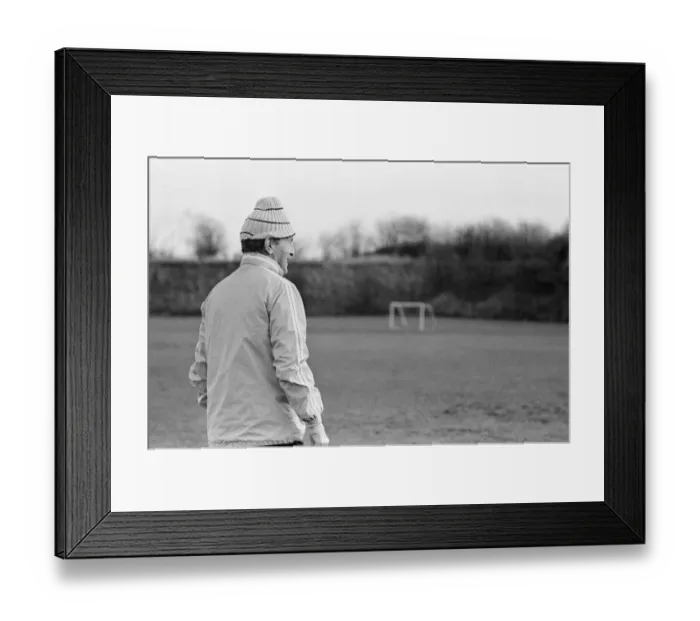 Framed Print : Dave Sexton, Coventry City Manager, pictured during training session ahead of FA Cup