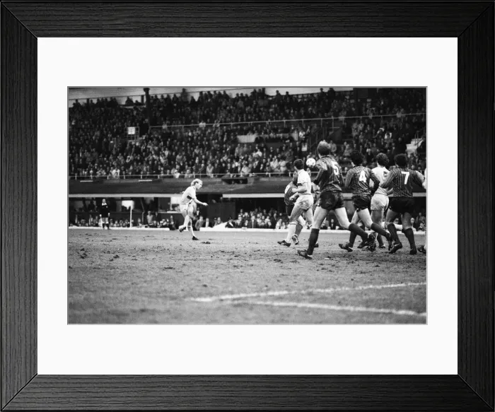 Framed Print : Coventry City 3-1 Worcester City, FA Cup Third Round match at Highfield Road Framed Print : Coventry City 3-1 Worcester City, FA Cup Third Round match at Highfield Road
