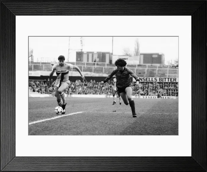 Framed Print : Coventry City 3-1 Worcester City, FA Cup Third Round match at Highfield Road Framed Print : Coventry City 3-1 Worcester City, FA Cup Third Round match at Highfield Road