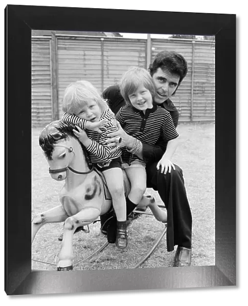 Pop singer Alvin Stardust at his new house in Stanmore with his family - wife Iris