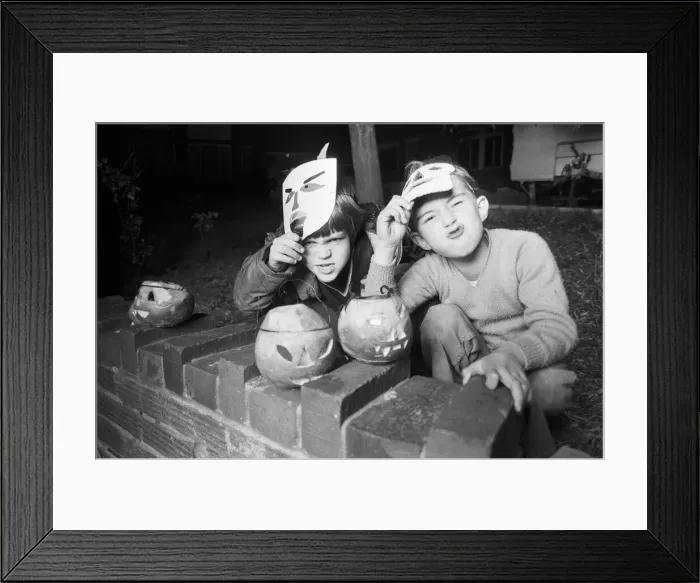 Framed Print : Kids Halloween party at Rousden Close Birmingham. 30th October 1978