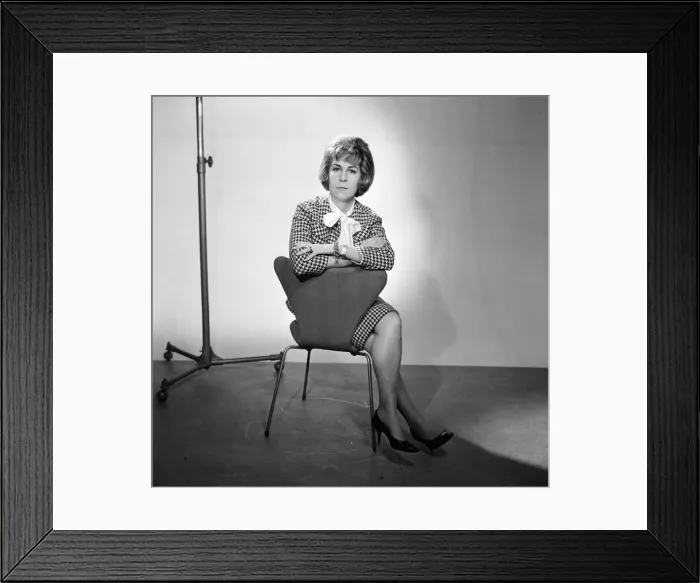 Framed Print : Miss Felicity Green, Daily Mirror Assistant Editor. 16th March 1962 Framed Print : Miss Felicity Green, Daily Mirror Assistant Editor. 16th March 1962