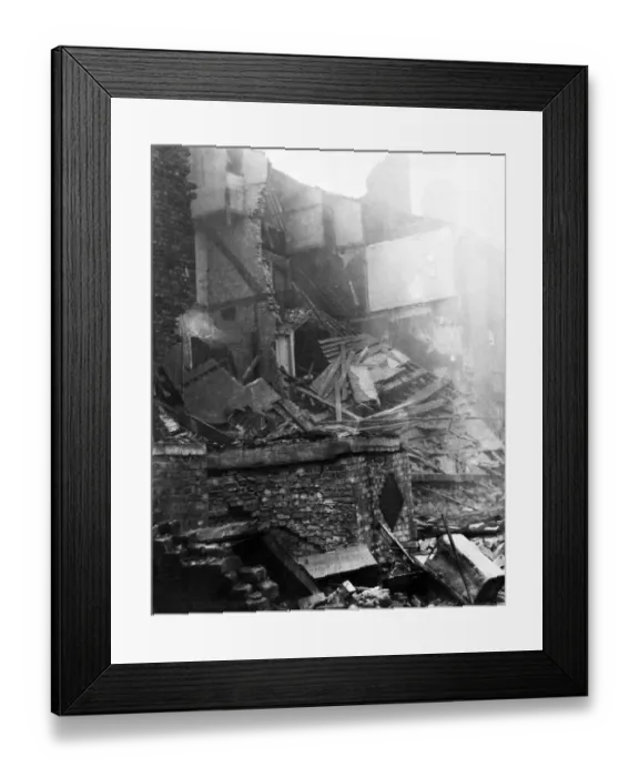 Framed Print : Bomb damage in Upper Canning Street, Liverpool. The shelters shown in the foreground were Framed Print : Bomb damage in Upper Canning Street, Liverpool. The shelters shown in the foreground were