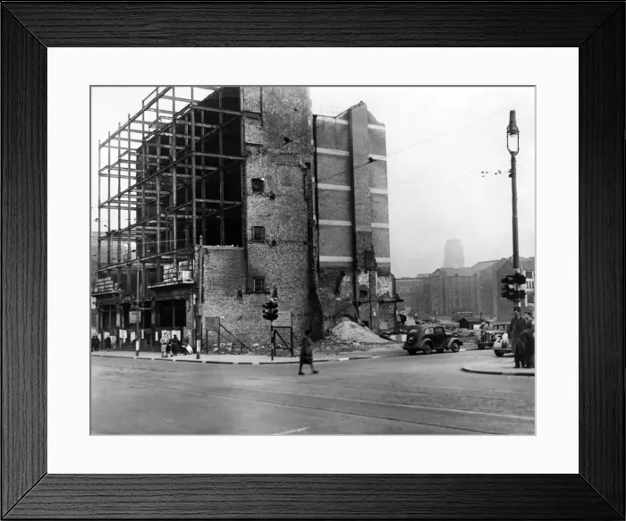 Framed Print : Bomb damage in Liverpool, Merseyside. Circa 1941 Framed Print : Bomb damage in Liverpool, Merseyside. Circa 1941