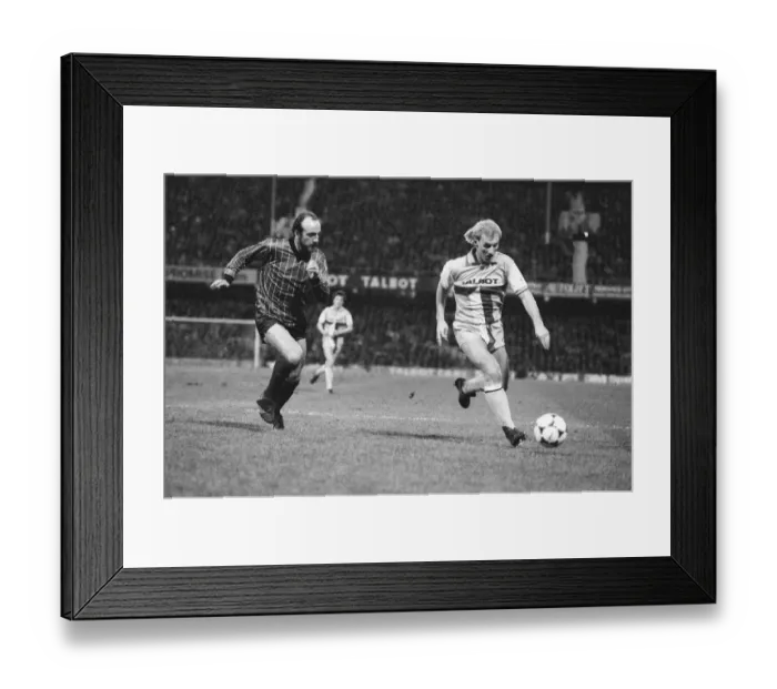 Framed Print : Coventry City 3-1 Worcester City, FA Cup Third Round match at Highfield Road Framed Print : Coventry City 3-1 Worcester City, FA Cup Third Round match at Highfield Road