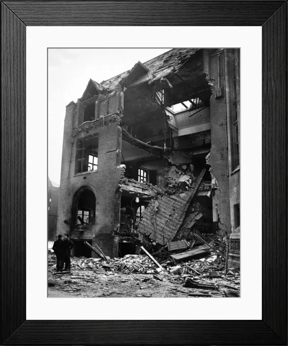 Framed Print : Bomb damage in Liverpool during the Second World War. During a Merseyside bomb raid