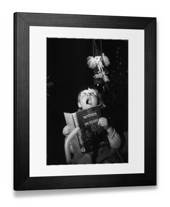 Framed Print : Lisa Batty in Halloween picture 30th October 1975 Framed Print : Lisa Batty in Halloween picture 30th October 1975