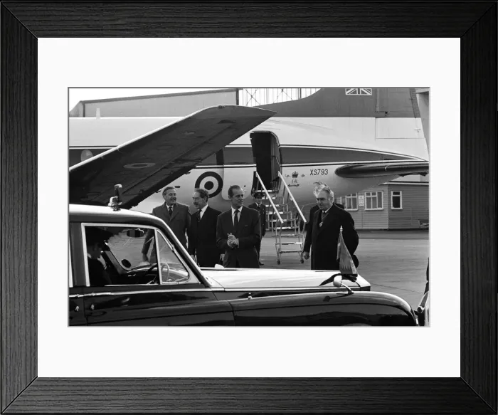 Framed Print : Prince Philip, Duke of Edinburgh arrives at Birmingham Airport to visit the scenes Framed Print : Prince Philip, Duke of Edinburgh arrives at Birmingham Airport to visit the scenes