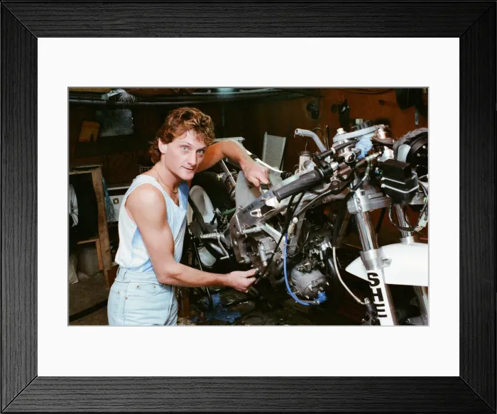 Framed Print : Carl Fogarty, Motorbike Racer, aged 23 years old, 22nd September 1988