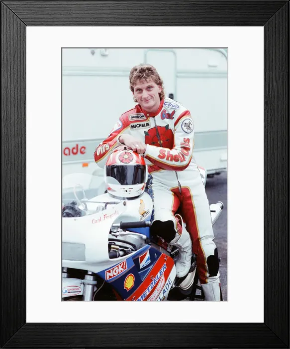 Framed Print : Carl Fogarty, Motorbike Racer, aged 23 years old, 22nd September 1988 Framed Print : Carl Fogarty, Motorbike Racer, aged 23 years old, 22nd September 1988