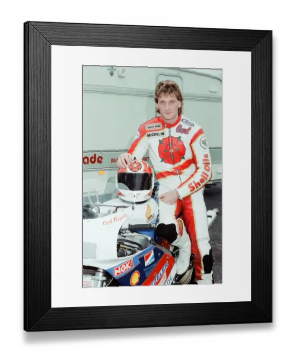 Framed Print : Carl Fogarty, Motorbike Racer, aged 23 years old, 22nd September 1988 Framed Print : Carl Fogarty, Motorbike Racer, aged 23 years old, 22nd September 1988