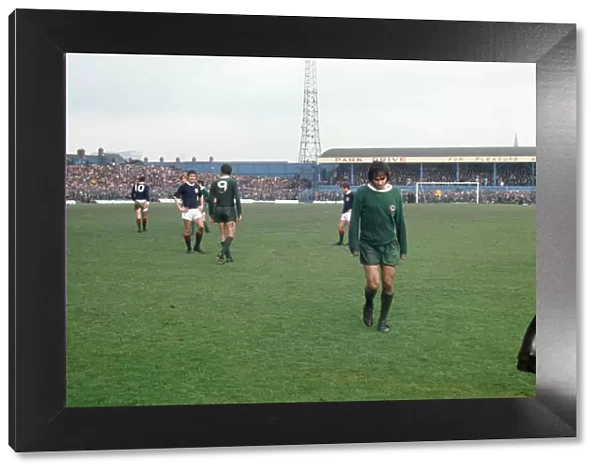 Northern Ireland 0 - 1 Scotland at George Best received his first red card for