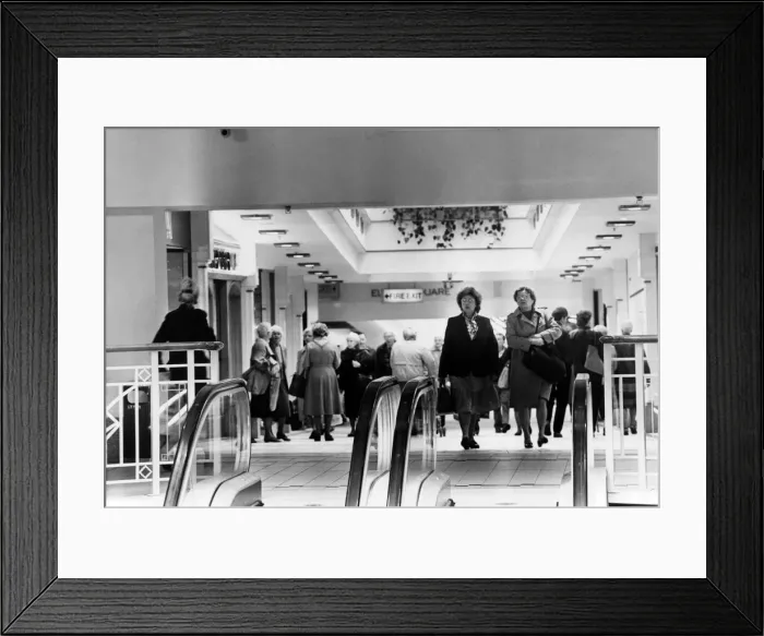 Framed Print : Eldon Garden Shopping Centre, Newcastle upon Tyne, Tyne and Wear. 30th October 1989 Framed Print : Eldon Garden Shopping Centre, Newcastle upon Tyne, Tyne and Wear. 30th October 1989