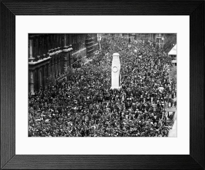 Framed Print : VE Day celebrations in London at the end of the Second World War