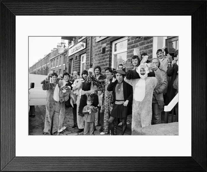 Framed Print : Looking not exactly rugged at the start of a two-mile charity pub-crawl are Mr Gary Framed Print : Looking not exactly rugged at the start of a two-mile charity pub-crawl are Mr Gary