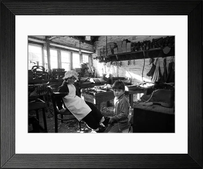 Framed Print : Birkby Infants School pupils are pictured at Colne Valley Museum, Golcar Framed Print : Birkby Infants School pupils are pictured at Colne Valley Museum, Golcar