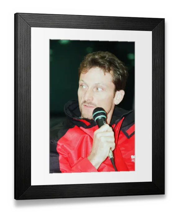 Framed Print : Carl Fogarty at Donington Park, news press conference ahead of British round of Superbike Framed Print : Carl Fogarty at Donington Park, news press conference ahead of British round of Superbike