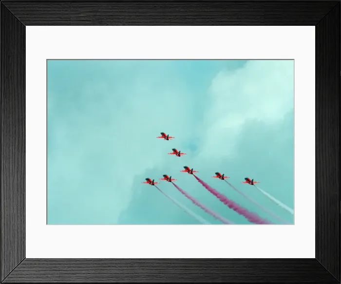 Framed Print : The Red Arrows, RAF Aerobatic Team, performing at the 1993 500 CC British Motorcycle Framed Print : The Red Arrows, RAF Aerobatic Team, performing at the 1993 500 CC British Motorcycle