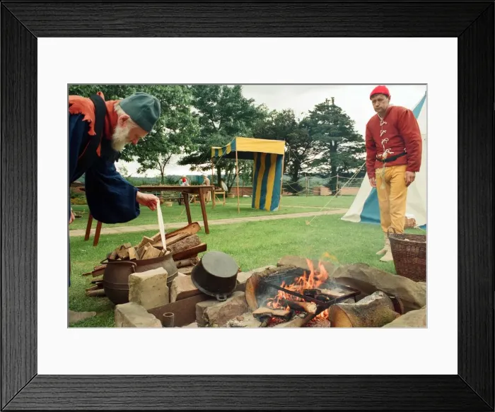 Framed Print : Members of the Rosa Mundi medieval society at their fair at Kirkleatham Old Hall Museum Framed Print : Members of the Rosa Mundi medieval society at their fair at Kirkleatham Old Hall Museum