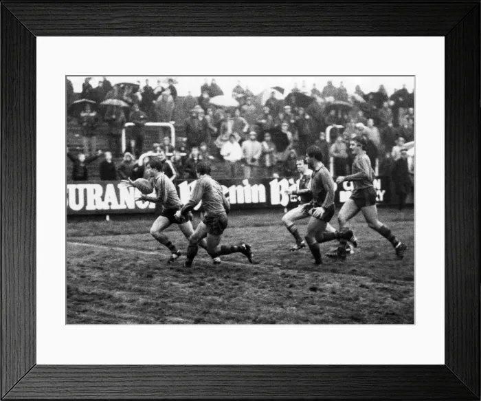 Framed Print : Llanelli v Australia rugby match, during the Australia tour of Britain and Ireland Framed Print : Llanelli v Australia rugby match, during the Australia tour of Britain and Ireland