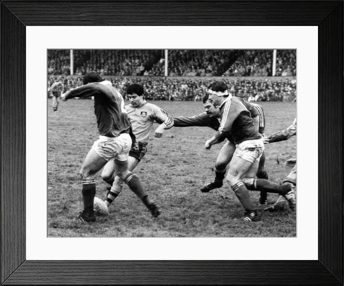 Framed Print : Llanelli v Australia rugby match, during the Australia tour of Britain and Ireland Framed Print : Llanelli v Australia rugby match, during the Australia tour of Britain and Ireland