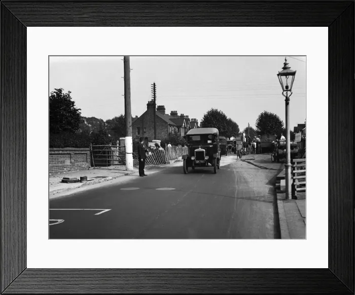 Framed Print : Police direct traffic as workmen repair the road in an unknown location in Uxbridge Framed Print : Police direct traffic as workmen repair the road in an unknown location in Uxbridge
