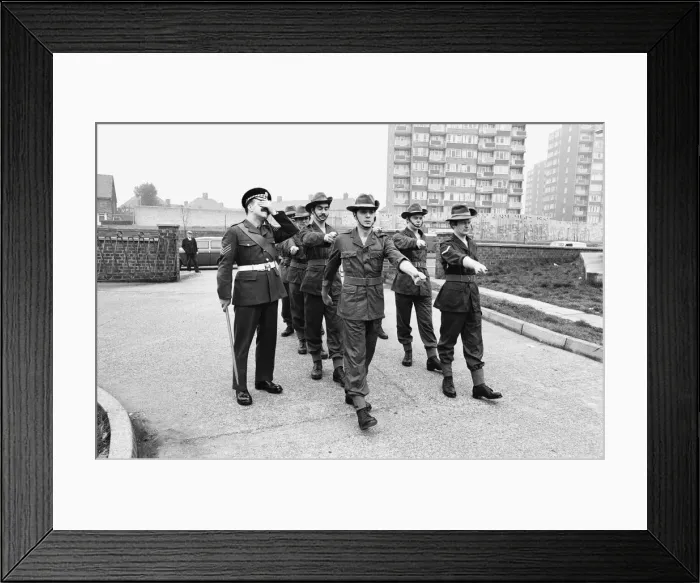 Framed Print : Sergeant Bill Davies of the Scots Guard, drills Brian Miller, William Ellis, Graham Corry Framed Print : Sergeant Bill Davies of the Scots Guard, drills Brian Miller, William Ellis, Graham Corry