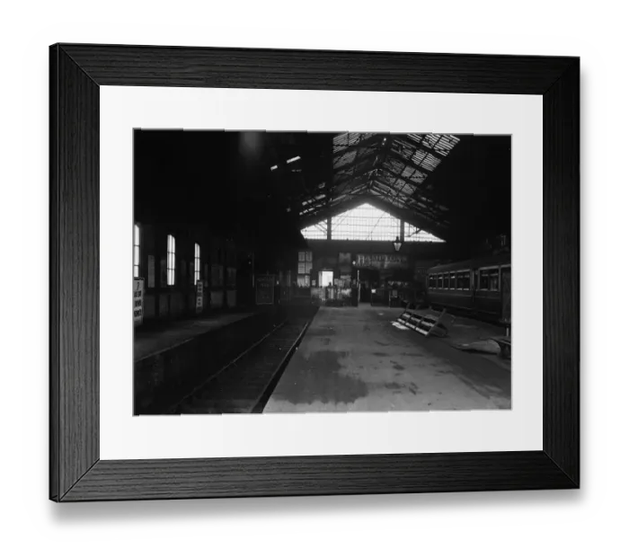 Framed Print : Vine Street Station in Uxbridge Circa 1931. 00