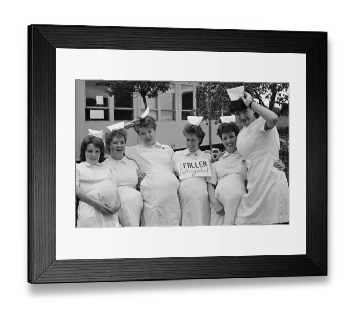 Framed Print : Students from St Marys Sixth Form College, Middlesbrough, take part in fun run