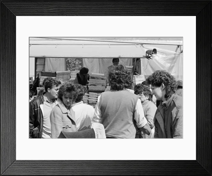 Framed Print : Redcar Market, 9th May 1987 Framed Print : Redcar Market, 9th May 1987