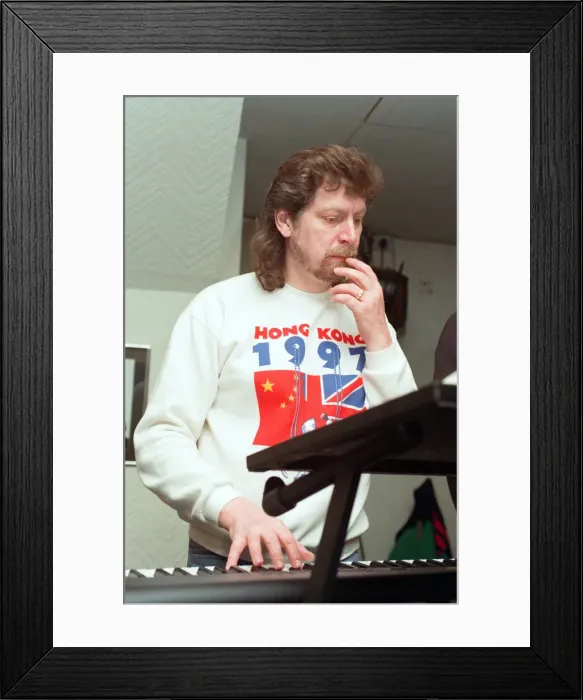 Framed Print : The Electric Light Orchestra Part 2, rehearsing at Rich Bitch studios in Selly Oak