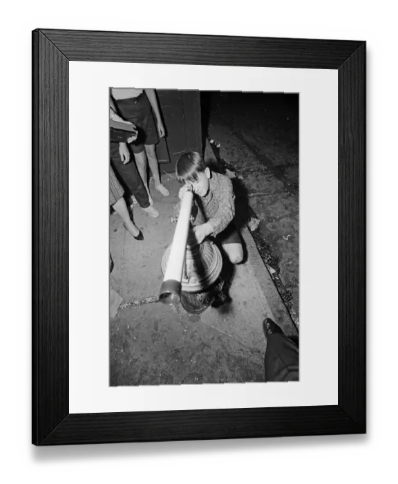 Framed Print : The Beatles in New York City, on their North American Tour a head of their concert to be