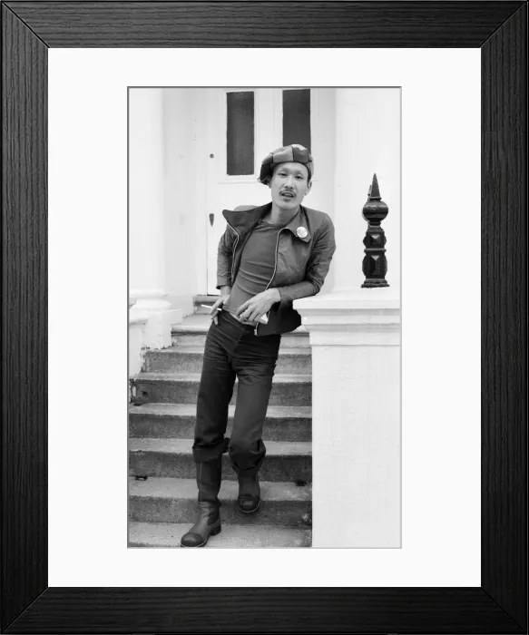 Framed Print : Kansai Yamamoto, Fashion Designer, The Portobello Hotel, London, 28th May 1971 Framed Print : Kansai Yamamoto, Fashion Designer, The Portobello Hotel, London, 28th May 1971
