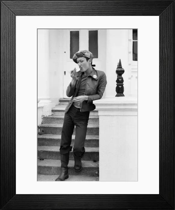 Framed Print : Kansai Yamamoto, Fashion Designer, The Portobello Hotel, London, 28th May 1971 Framed Print : Kansai Yamamoto, Fashion Designer, The Portobello Hotel, London, 28th May 1971
