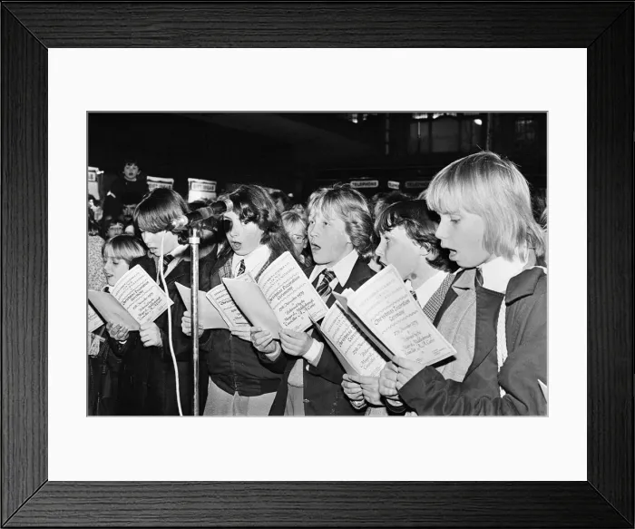 Framed Print : Middlesbrough Christmas Lights switched on by Mayor, Middlesbrough, North Yorkshire